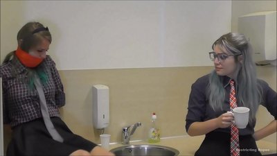 หนังโป๊ที่เกี่ยวข้อง